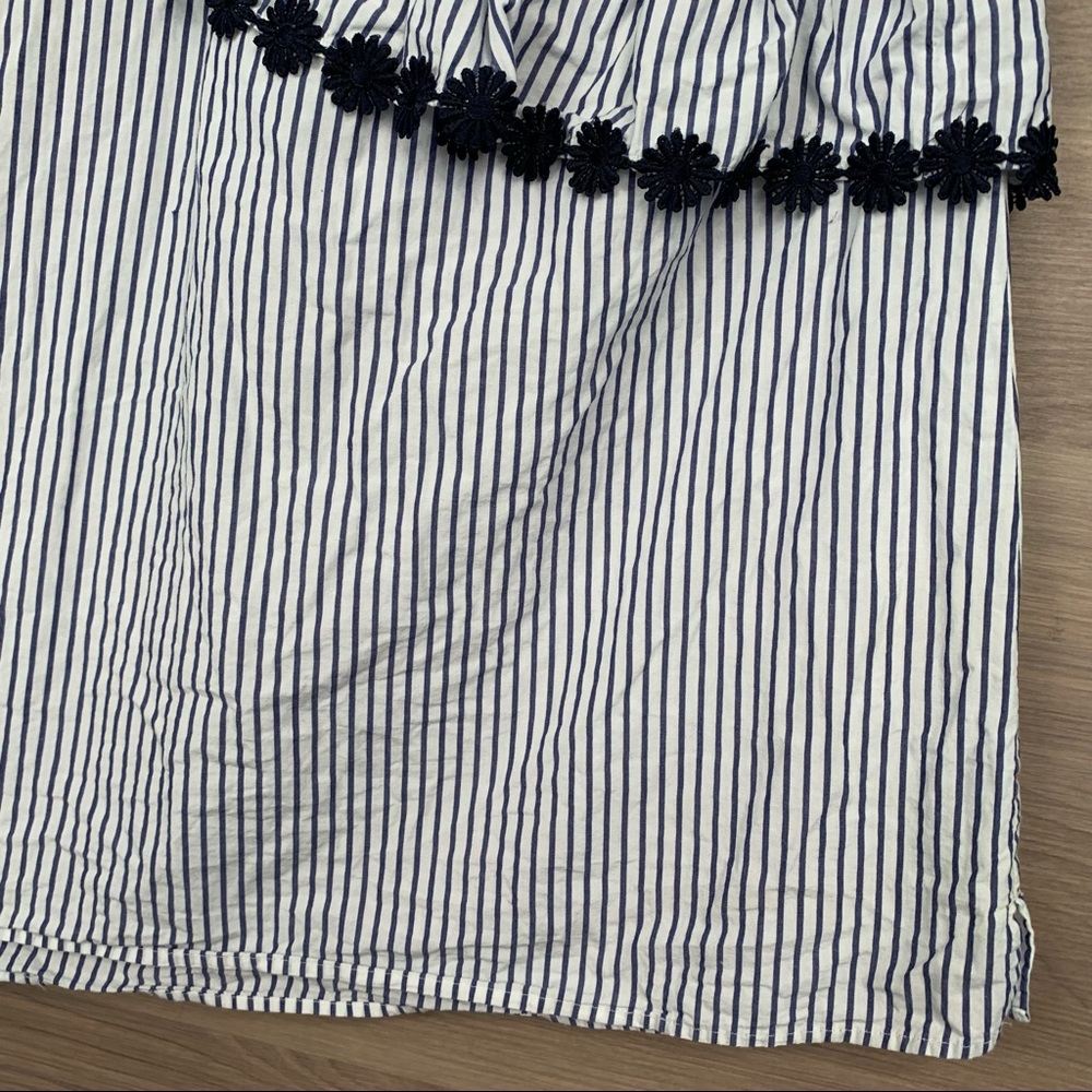 LOFT Striped One Shoulder Top Embroidered Ruffle S - Picture 4 of 7